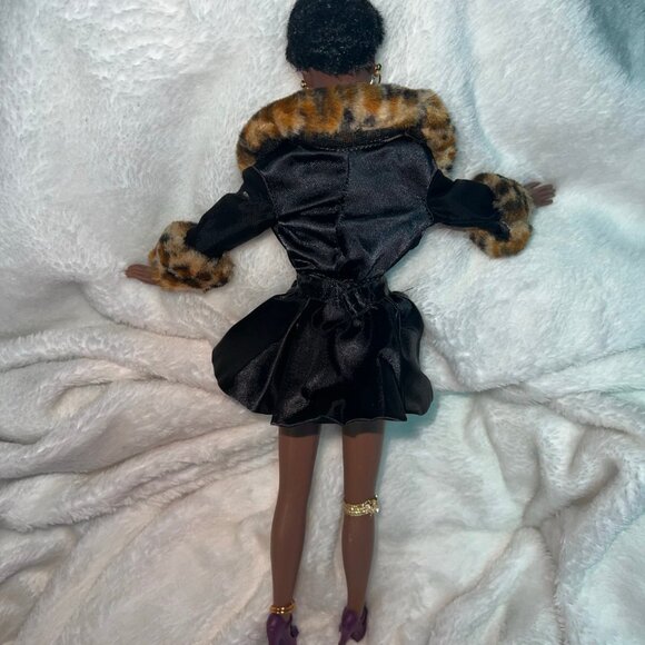Integrity Toys Fashion Royalty Janay 2001* Rare Doll - Picture 9 of 9